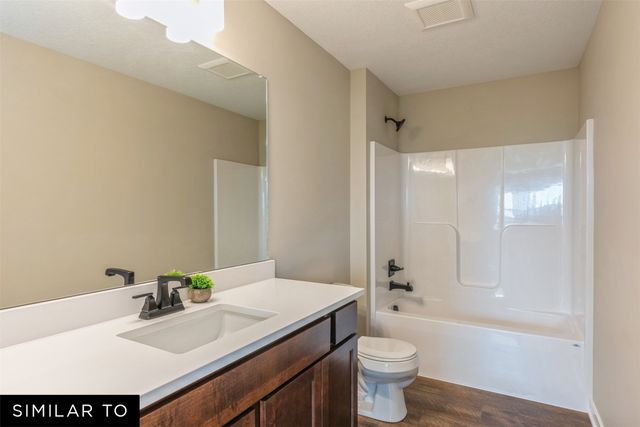 4220 NE 5th Street, Ankeny, IA 50021