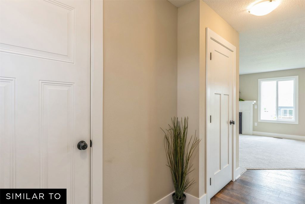 4220 NE 5th Street, Ankeny, IA 50021