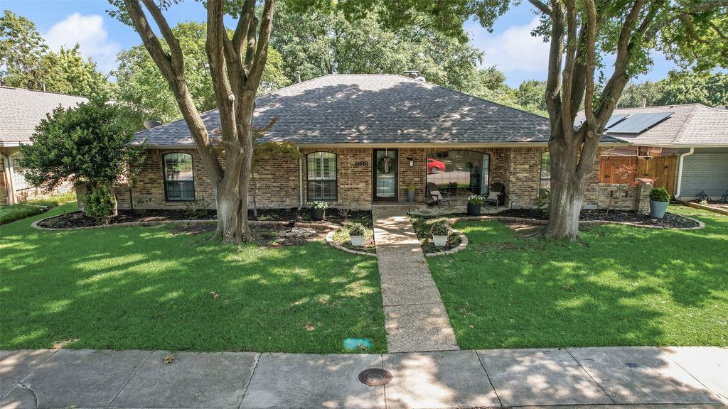7320 Brentfield Drive, Dallas, TX 75248