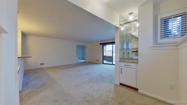 21096 Boulder Circle, Northville, MI 48167