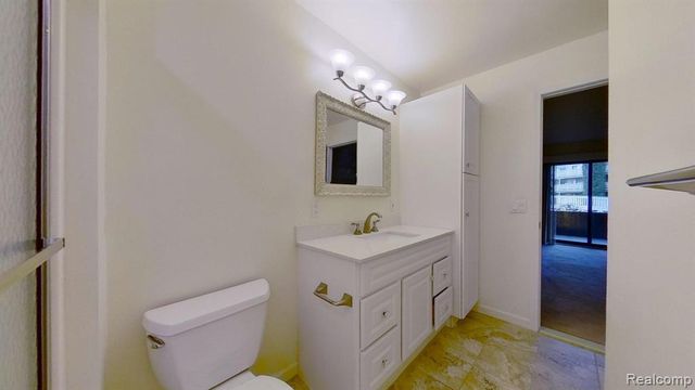 21096 Boulder Circle, Northville, MI 48167