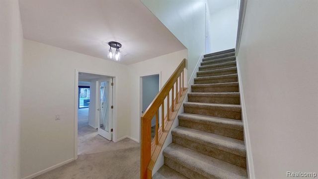 21096 Boulder Circle, Northville, MI 48167