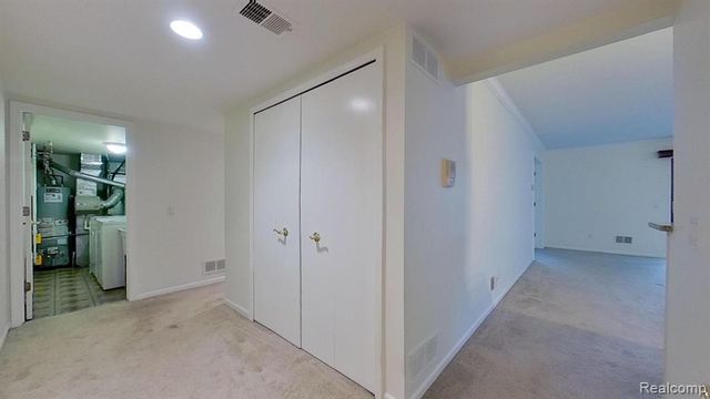 21096 Boulder Circle, Northville, MI 48167