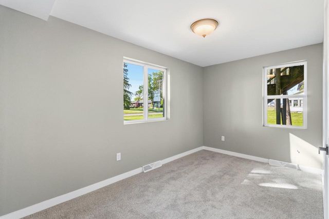 208 Portland Road, Waterloo, WI 53594