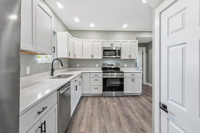 208 Portland Road, Waterloo, WI 53594