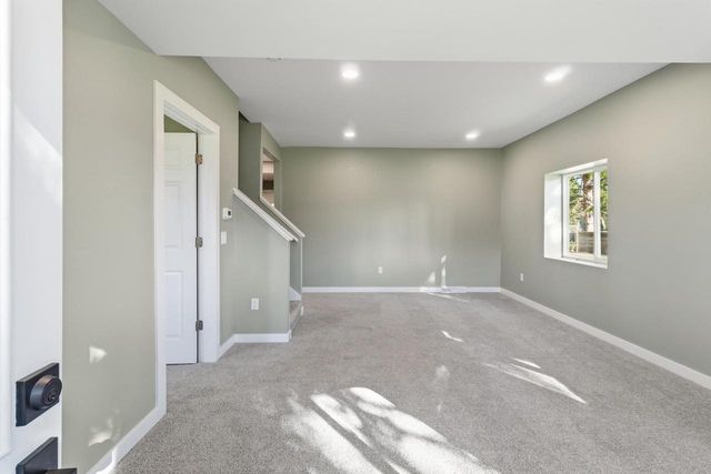 208 Portland Road, Waterloo, WI 53594