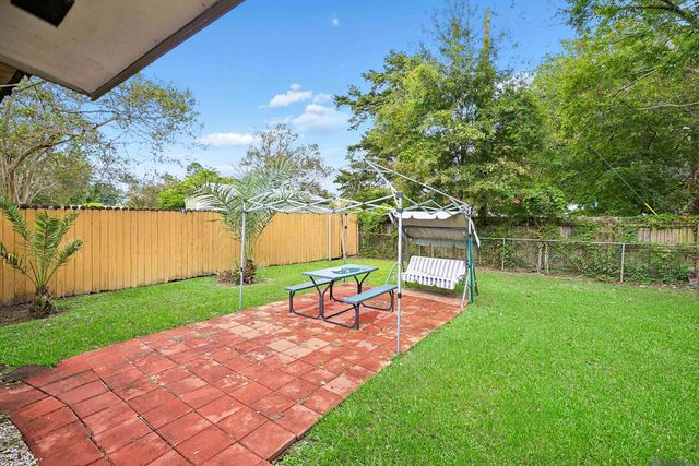 4333 Bea Dr, Baton Rouge, LA 70809