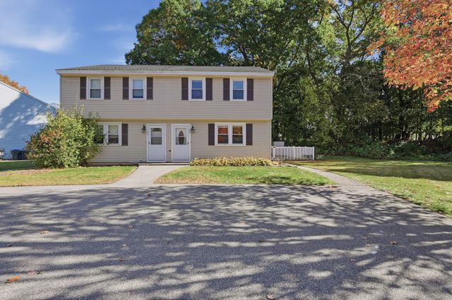 27 Bentley Circle 27, Methuen, MA 01844