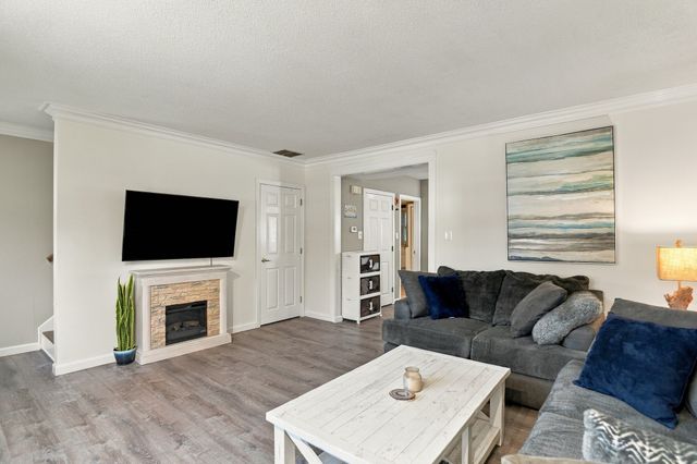 27 Bentley Circle 27, Methuen, MA 01844