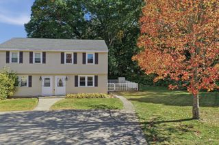 27 Bentley Circle 27, Methuen, MA 01844