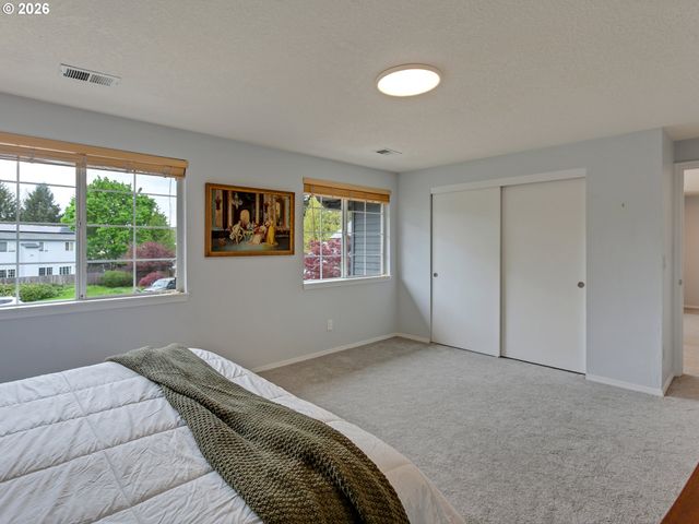 11577 Sw SHOREVIEW Pl, Tigard, OR 97223