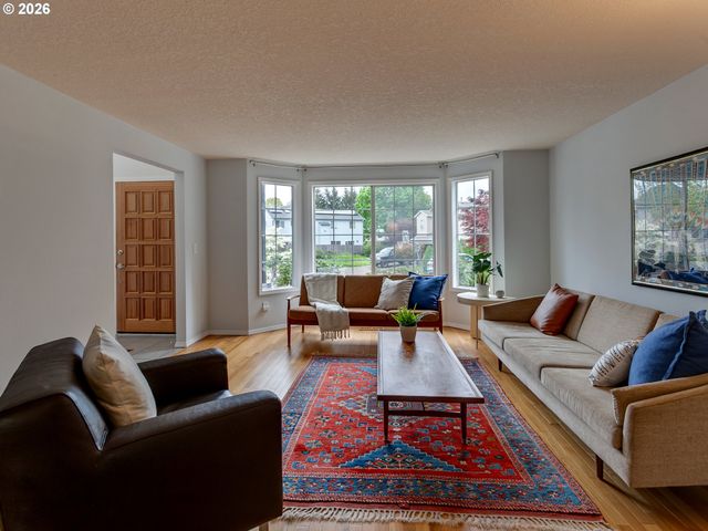 11577 Sw SHOREVIEW Pl, Tigard, OR 97223