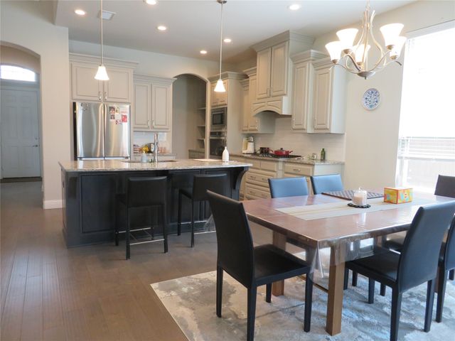 5616 Amphora Avenue, Mckinney, TX 75070