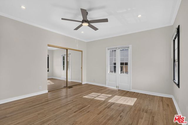215 S Gale Drive Unit B, Beverly Hills, CA 90211