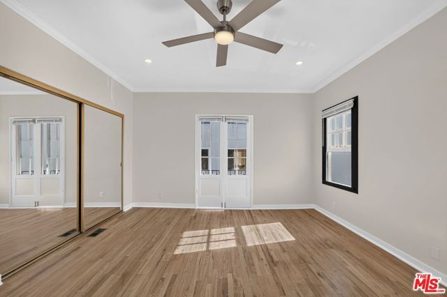 215 S Gale Drive Unit B, Beverly Hills, CA 90211