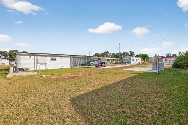 38627 LANSING AVENUE, Zephyrhills, FL 33542