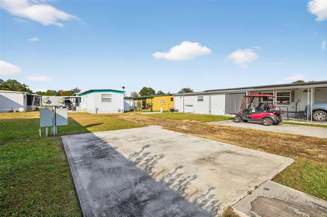 38627 LANSING AVENUE, Zephyrhills, FL 33542