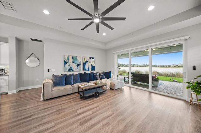 997 CROSSWIND AVENUE, Sarasota, FL 34240