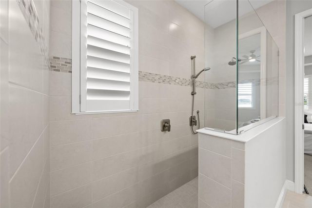 997 CROSSWIND AVENUE, Sarasota, FL 34240