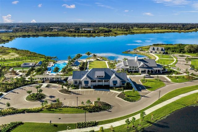 997 CROSSWIND AVENUE, Sarasota, FL 34240