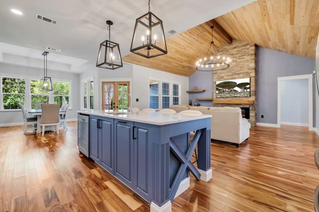 3314 Mariana Oaks Drive, Tallahassee, FL 32311