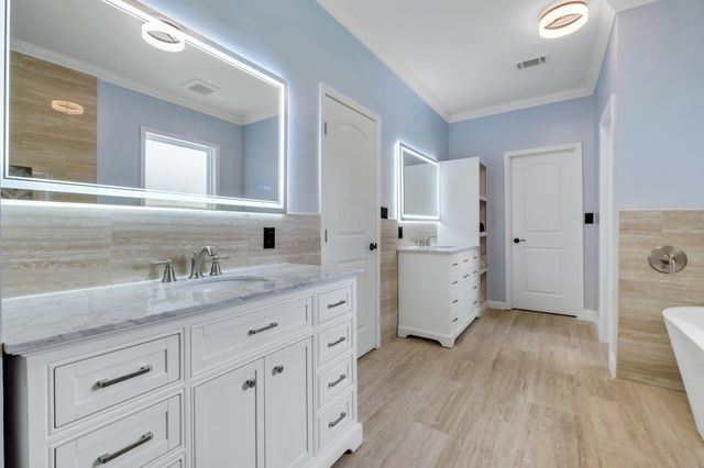 3314 Mariana Oaks Drive, Tallahassee, FL 32311