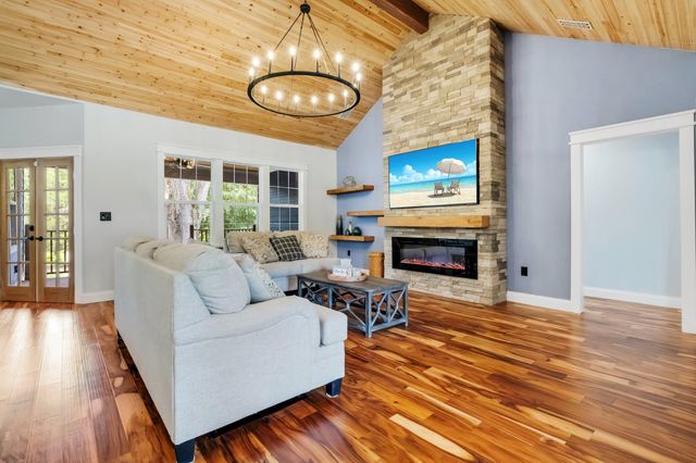 3314 Mariana Oaks Drive, Tallahassee, FL 32311