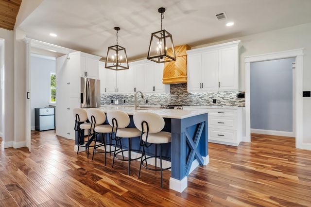 3314 Mariana Oaks Drive, Tallahassee, FL 32311