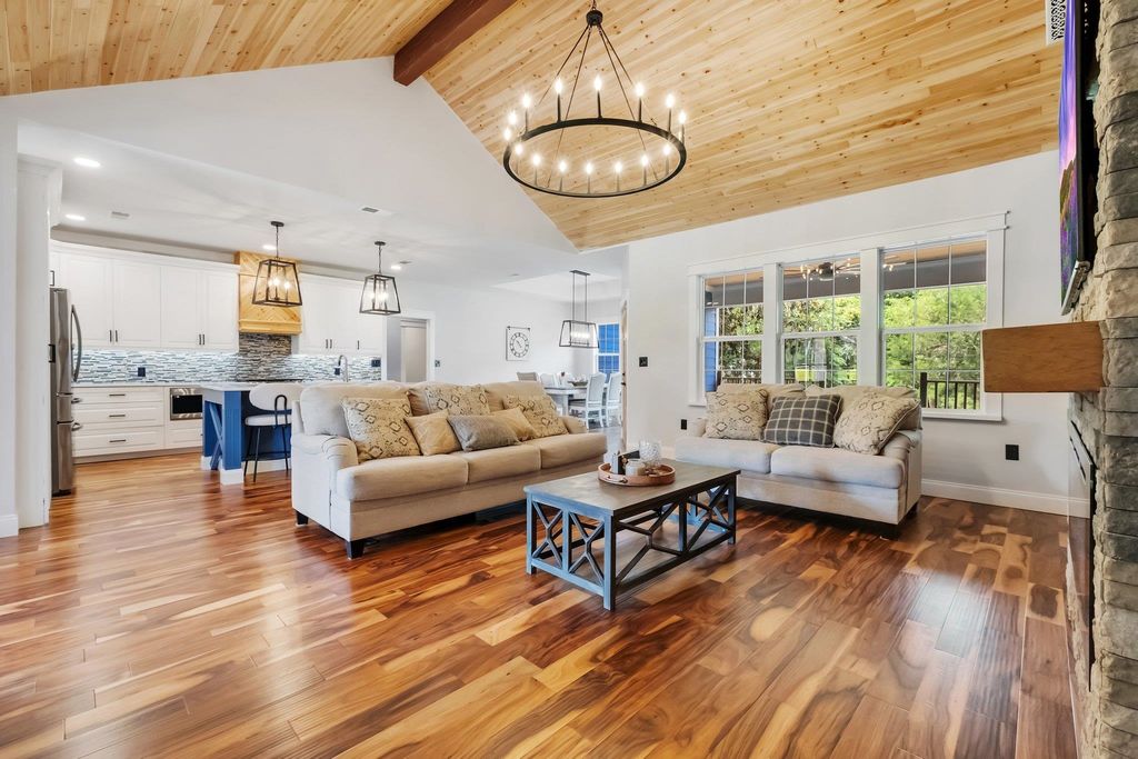 3314 Mariana Oaks Drive, Tallahassee, FL 32311