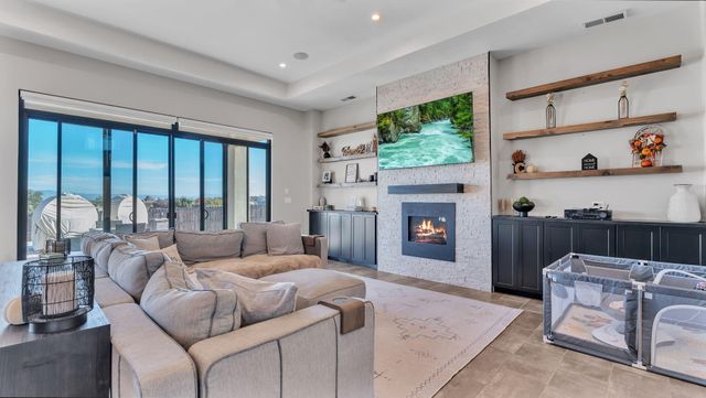 2104 Chessman Drive NE, Rio Rancho, NM 87124