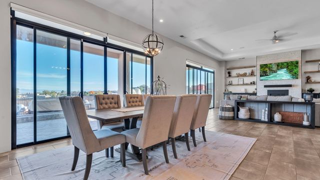 2104 Chessman Drive NE, Rio Rancho, NM 87124