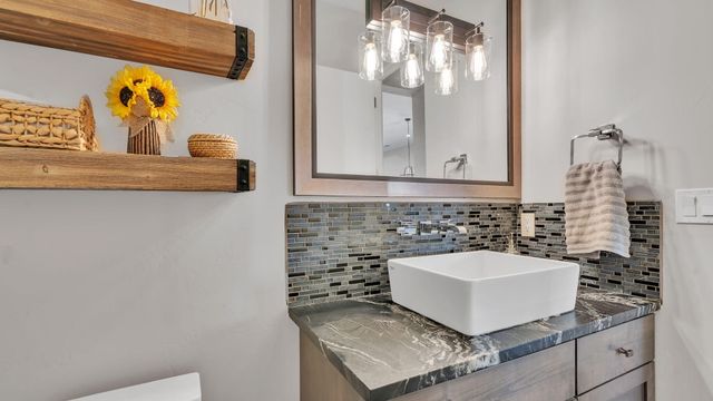 2104 Chessman Drive NE, Rio Rancho, NM 87124