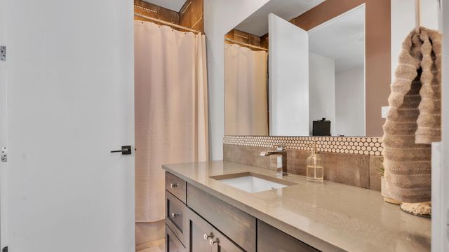 2104 Chessman Drive NE, Rio Rancho, NM 87124