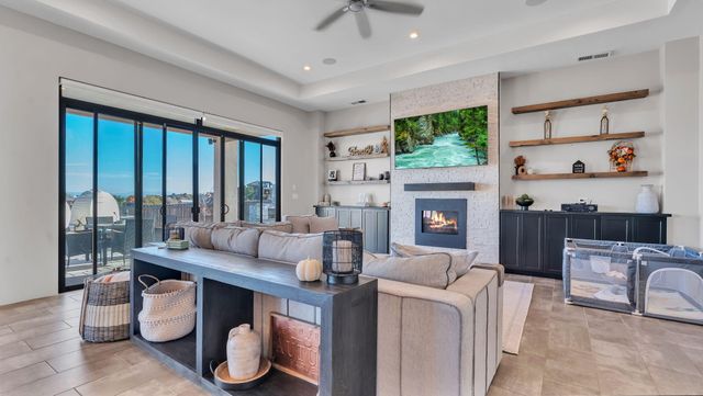 2104 Chessman Drive NE, Rio Rancho, NM 87124