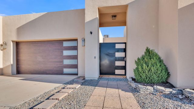 2104 Chessman Drive NE, Rio Rancho, NM 87124