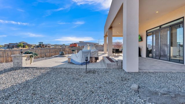 2104 Chessman Drive NE, Rio Rancho, NM 87124