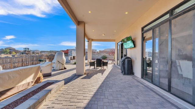 2104 Chessman Drive NE, Rio Rancho, NM 87124