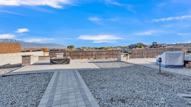 2104 Chessman Drive NE, Rio Rancho, NM 87124