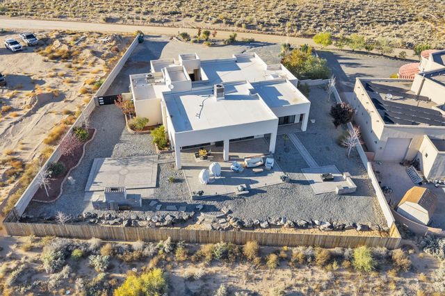 2104 Chessman Drive NE, Rio Rancho, NM 87124