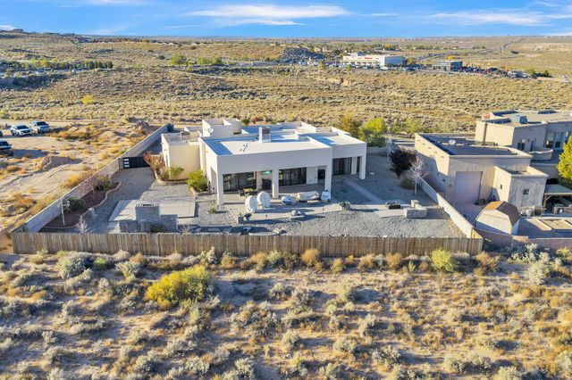 2104 Chessman Drive NE, Rio Rancho, NM 87124