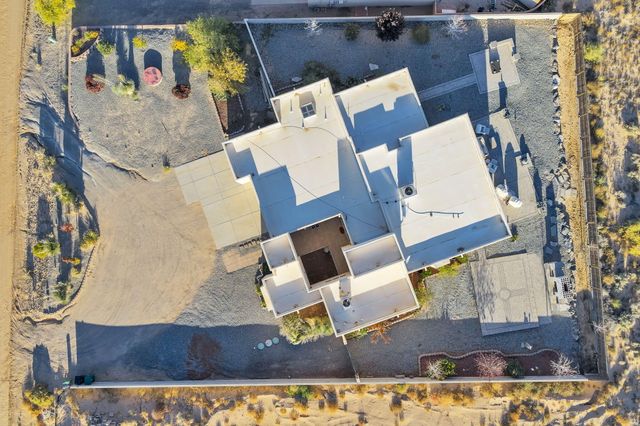 2104 Chessman Drive NE, Rio Rancho, NM 87124