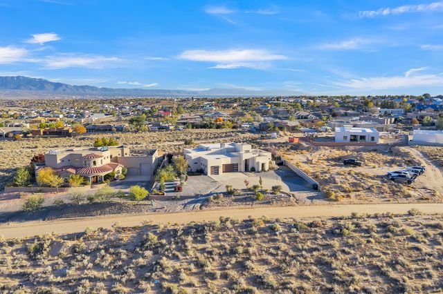 2104 Chessman Drive NE, Rio Rancho, NM 87124
