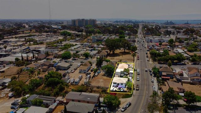 853 S 32nd St, San Diego, CA 92113