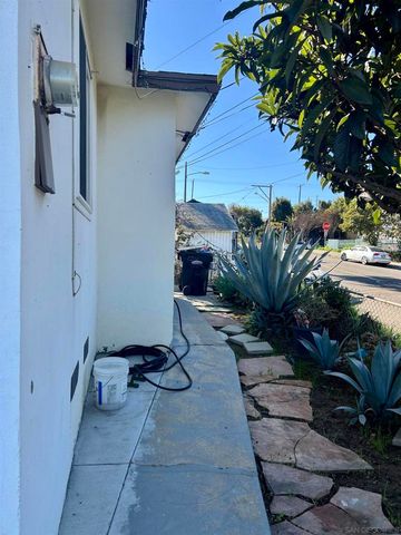 853 S 32nd St, San Diego, CA 92113