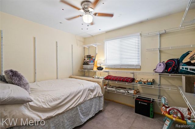 808 Kettering Avenue, Pontiac, MI 48340