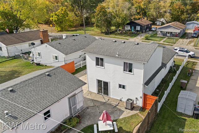 808 Kettering Avenue, Pontiac, MI 48340