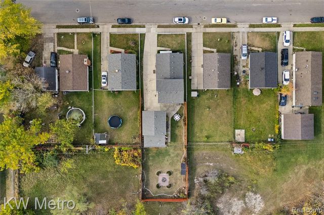 808 Kettering Avenue, Pontiac, MI 48340