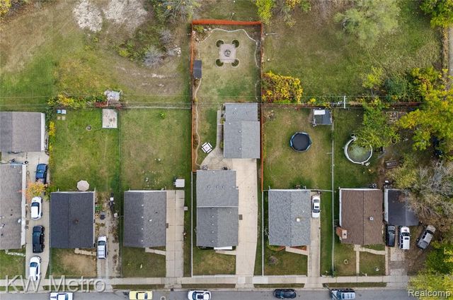 808 Kettering Avenue, Pontiac, MI 48340