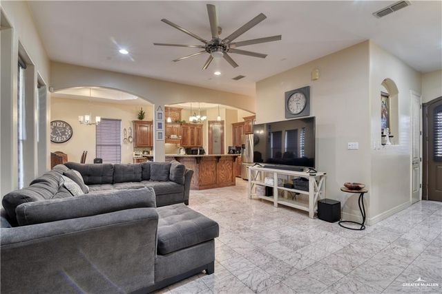 2016 S 48th Street, Mcallen, TX 78503