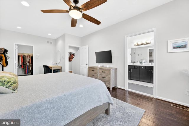 92 SPRUCE ALY, West Chester, PA 19382